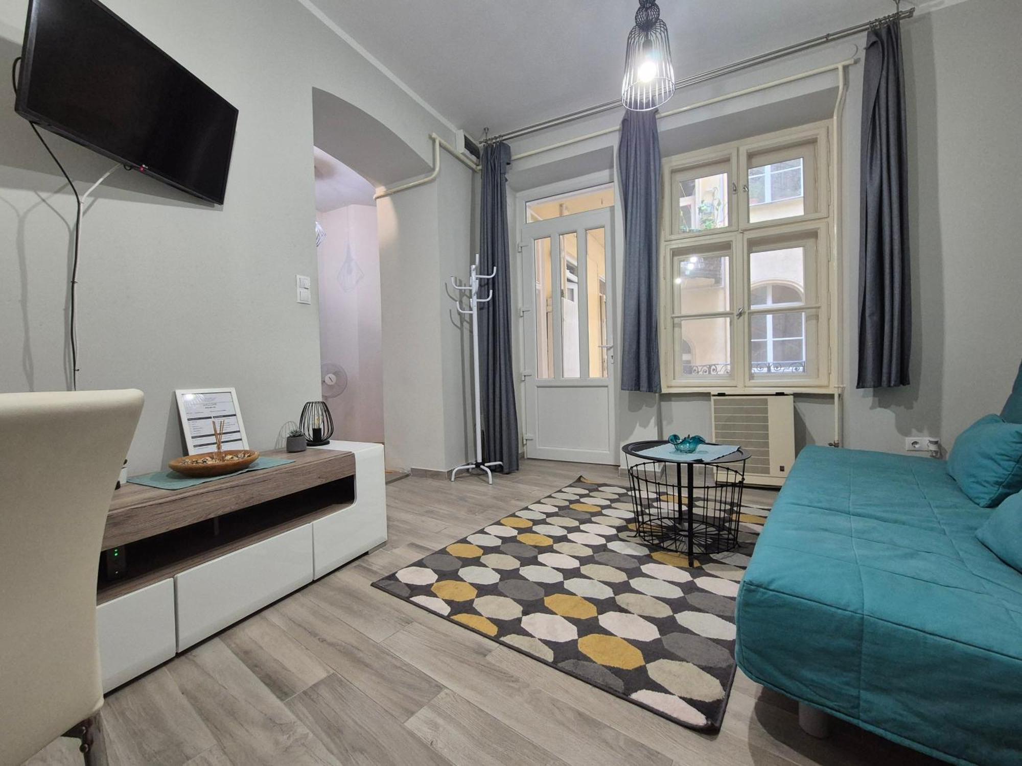 Apartment In The Heart Of